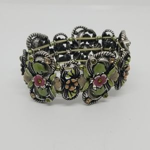 Floral bracelet